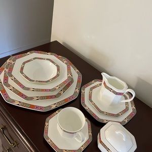 49 pieces  Villeroy & Boch china set , Cheyene style , Bone China NWOT